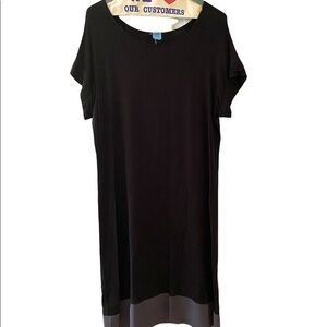 Daisy Fuentes Black Minimalist Short Sleeve Dress